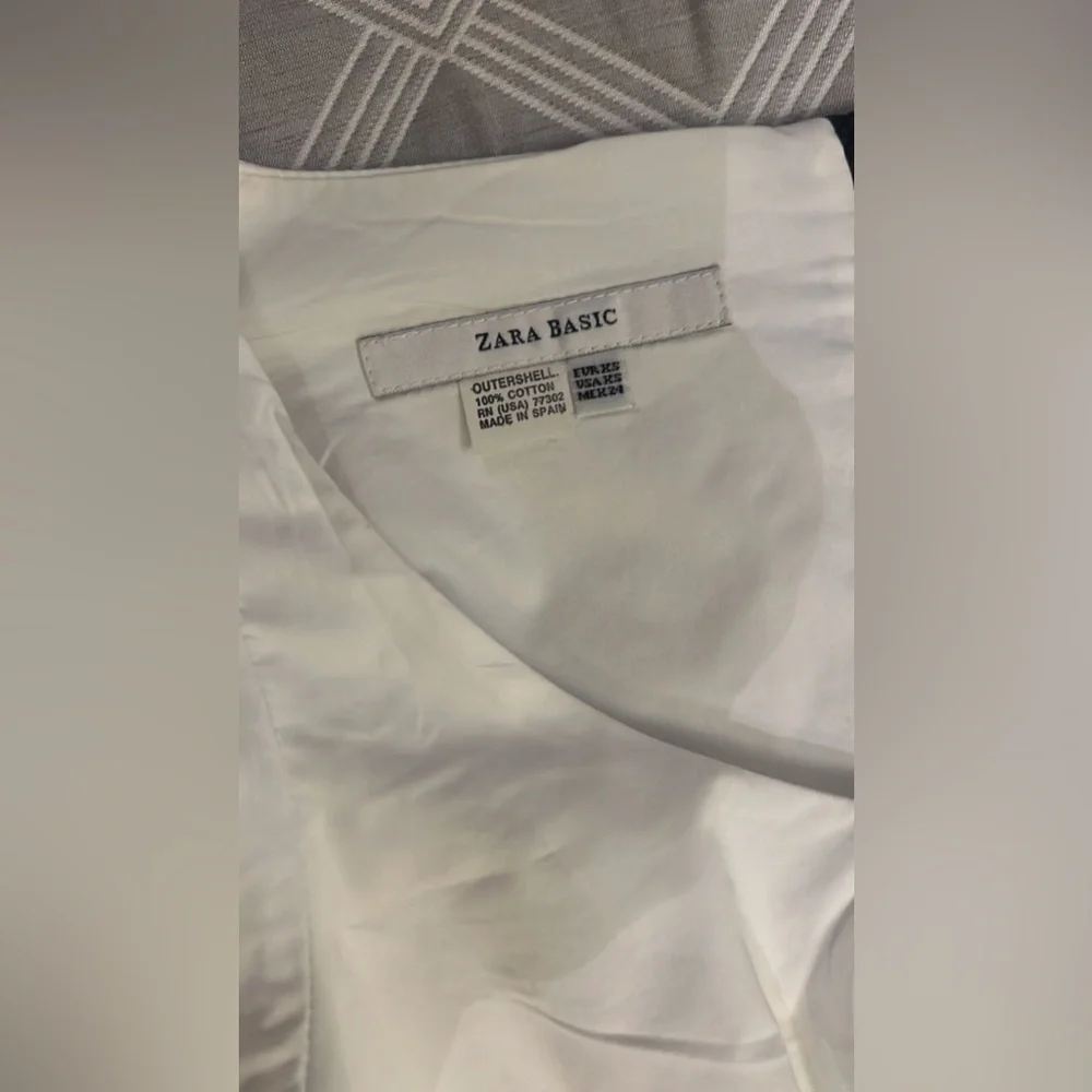 Zara White Blouse with Puff Sleeves